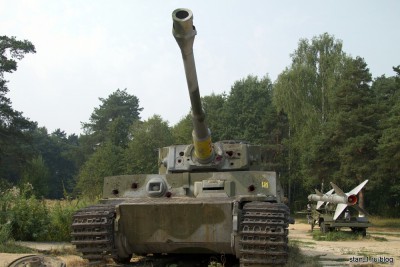 Гусеницы танка Тигр имеют ширину 72 см!