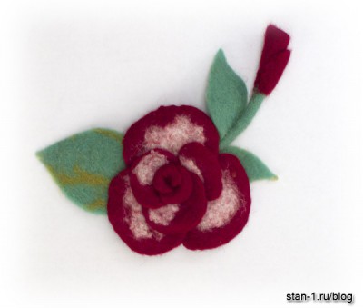 Роза, изготовленная методом мокрого валяния