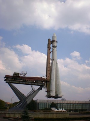 Ракета Р-7 на ВДНХ, 2010 год